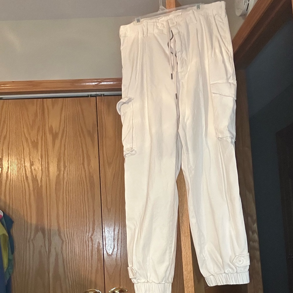 Monrow Cream Jogger Pants